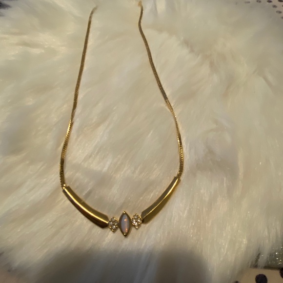 Necklaces and bracelets - Picture 1 of 12